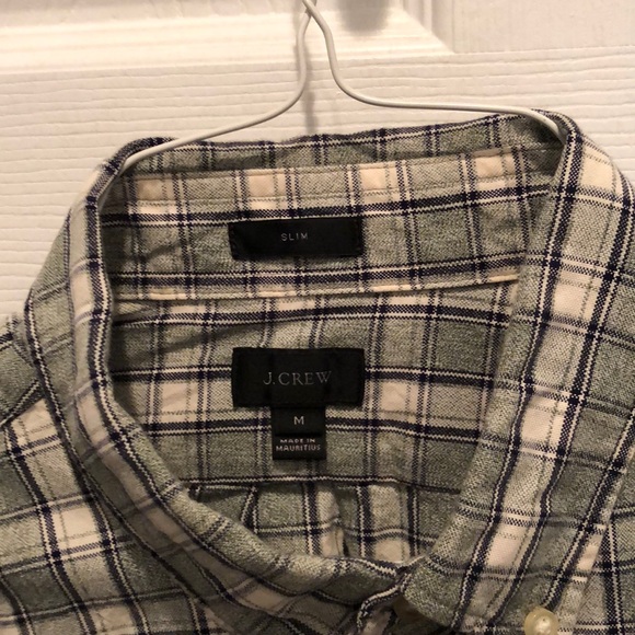Plaid shirt. Slim. - Picture 2 of 3